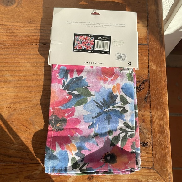 NWT Slowtide Kitchen Towel - Picture 3 of 14